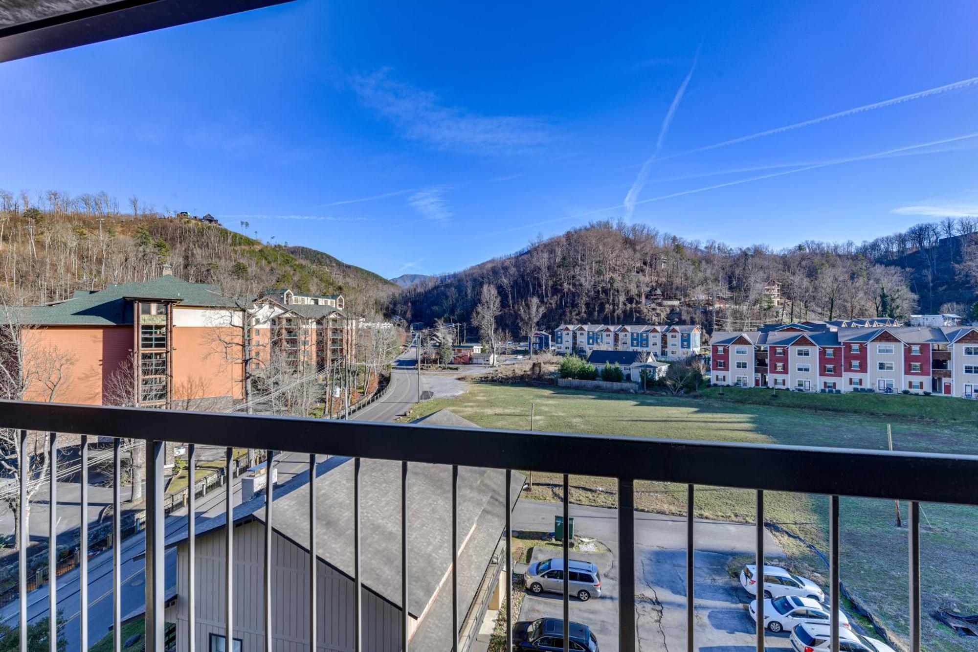 Downtown Gatlinburg Condo With Community Pool! מראה חיצוני תמונה
