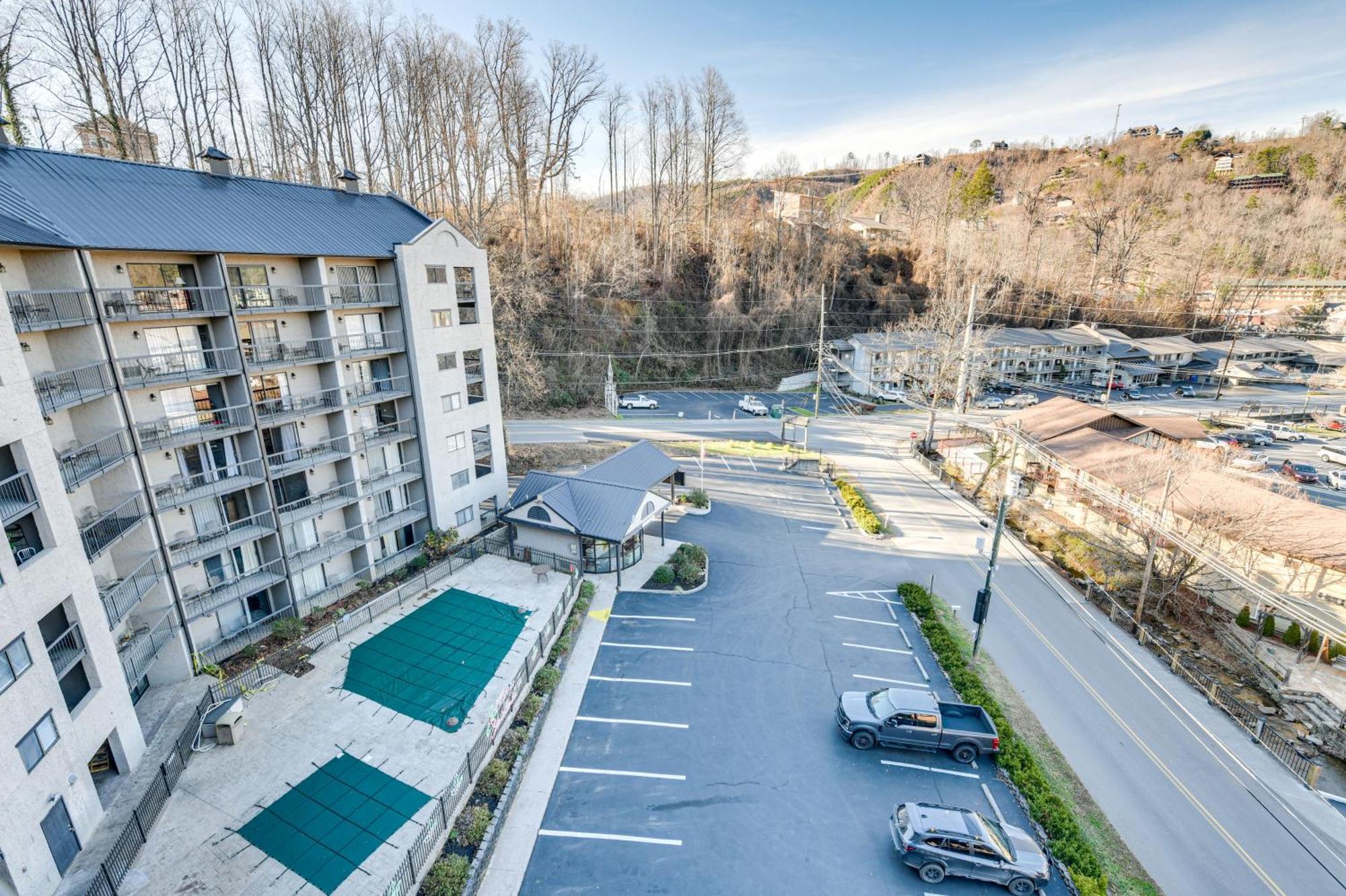 Downtown Gatlinburg Condo With Community Pool! מראה חיצוני תמונה
